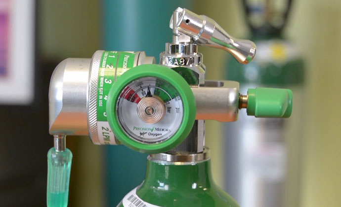 Valve ng oxygen tank