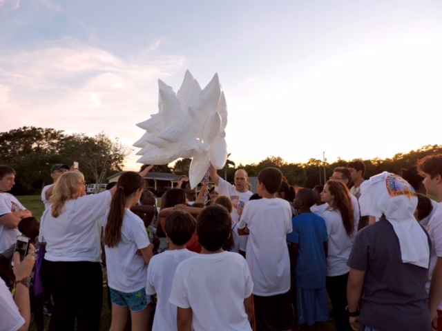 Camp VITAS Balloon Release