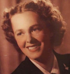 Helen Bachman Military Headshot